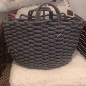 Woven rope bag in great condition